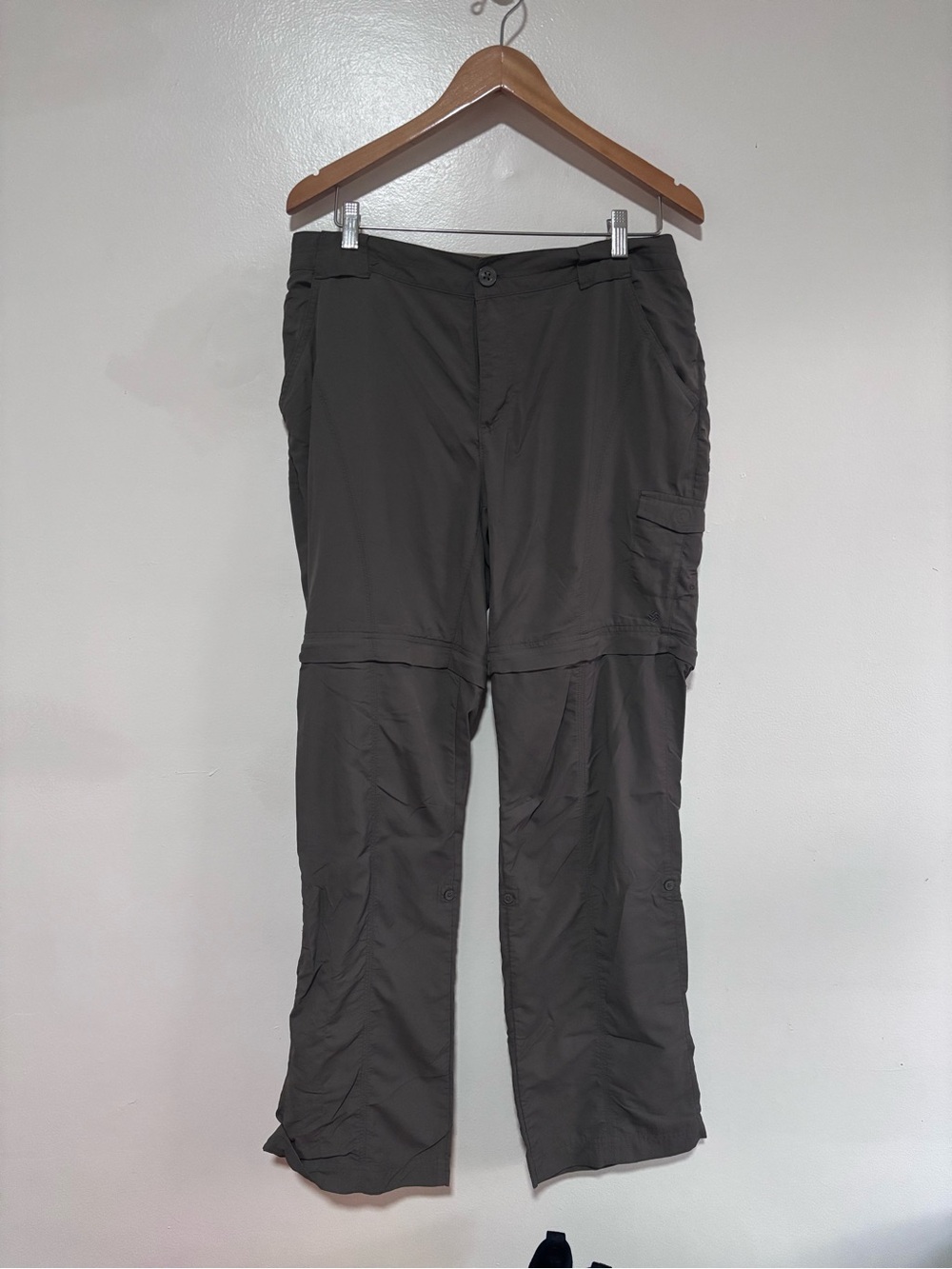 Women’s Zip-Off Cargo Pants Dark Taupe with Roll up Hems size 12